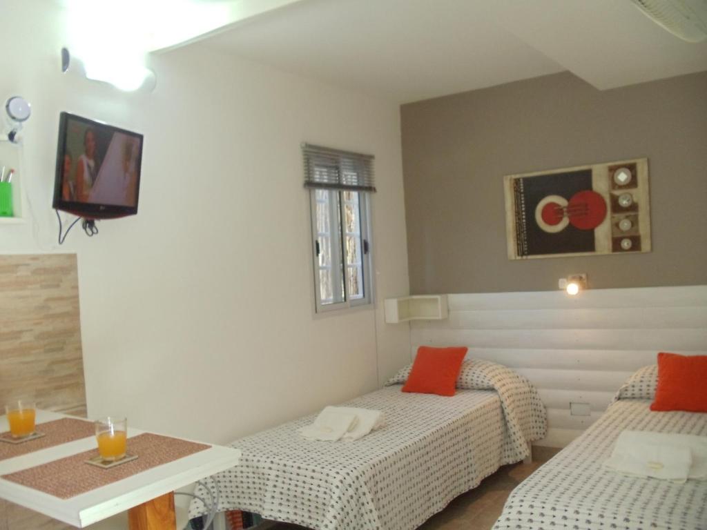 Dandy Suites room 6