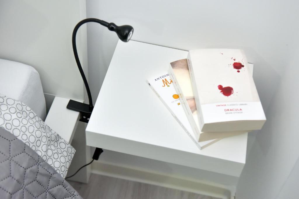 Davcom Studio room 5