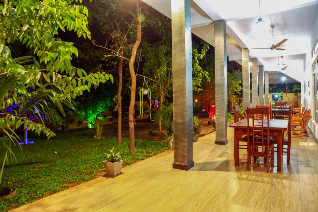 Dearly Holiday Home And Safari room 1