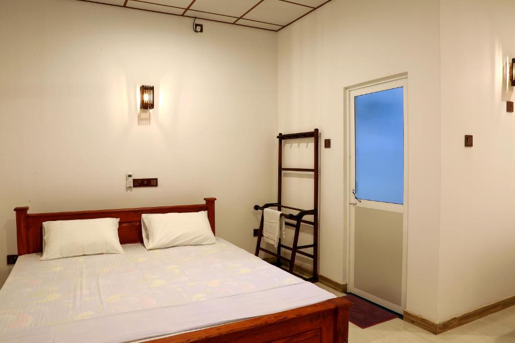 Dearly Holiday Home And Safari room 6