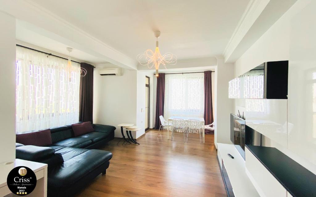 Deluxe Criss Solid Residence room 2