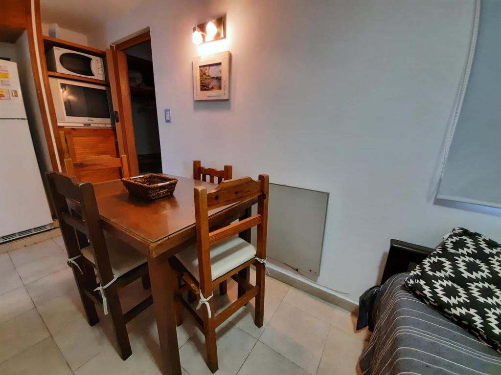 Departamentos Av Del Valle Fértil room 6