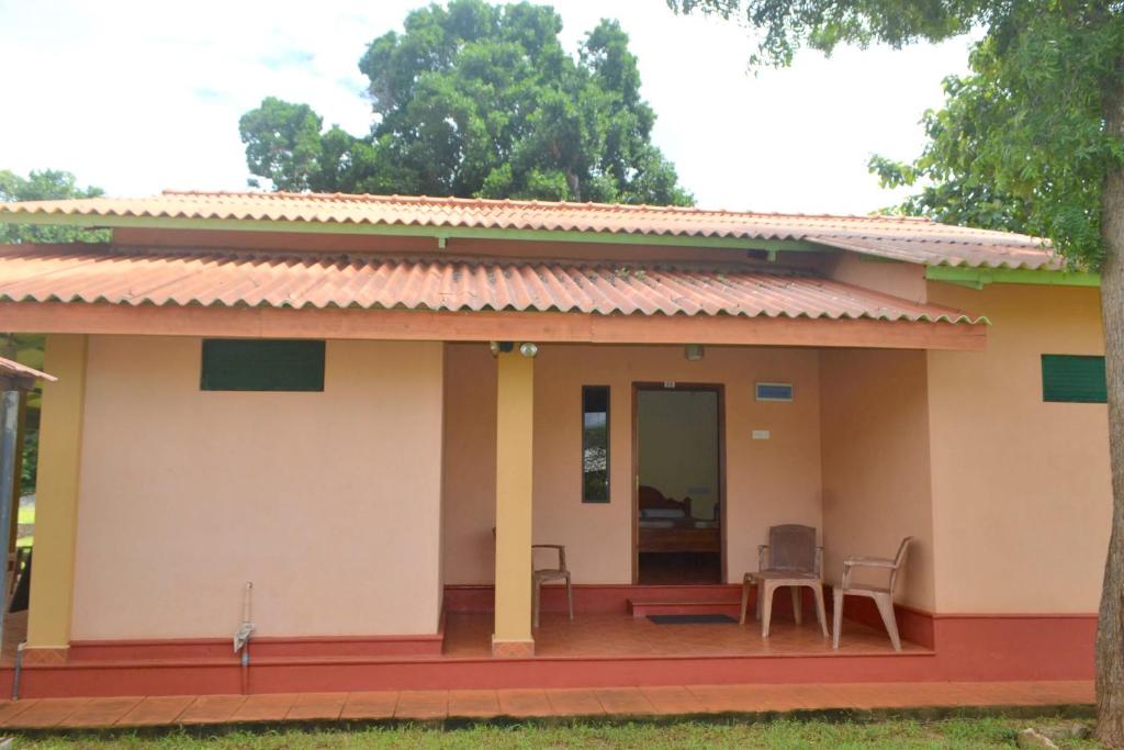 Dilsara Holiday Resort - Wilpattu room 4