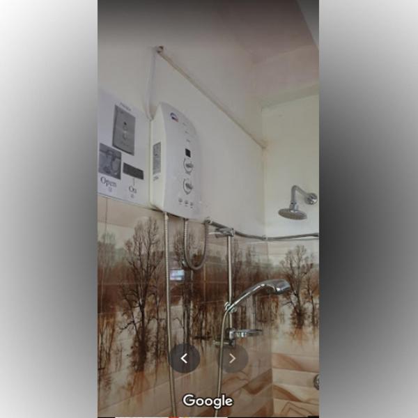 Dinu's Home Stay room 5