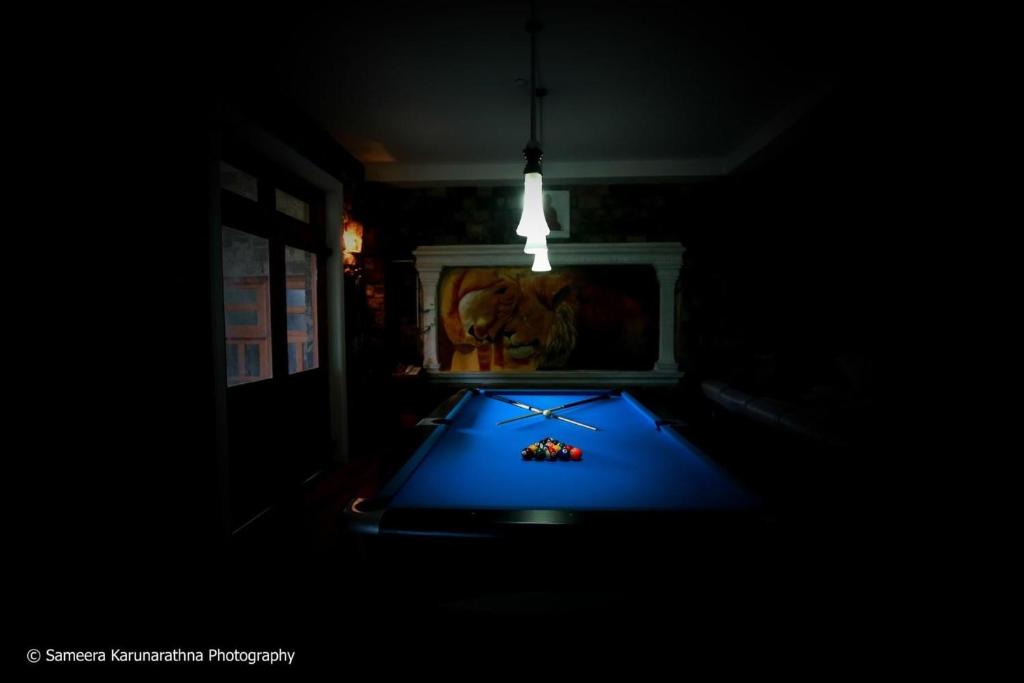 Diyon Bungalow room 1