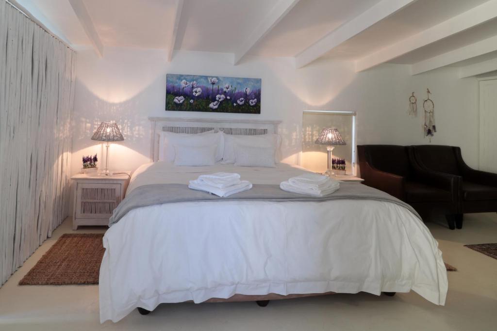 Dreamcatcher Lavender room 4