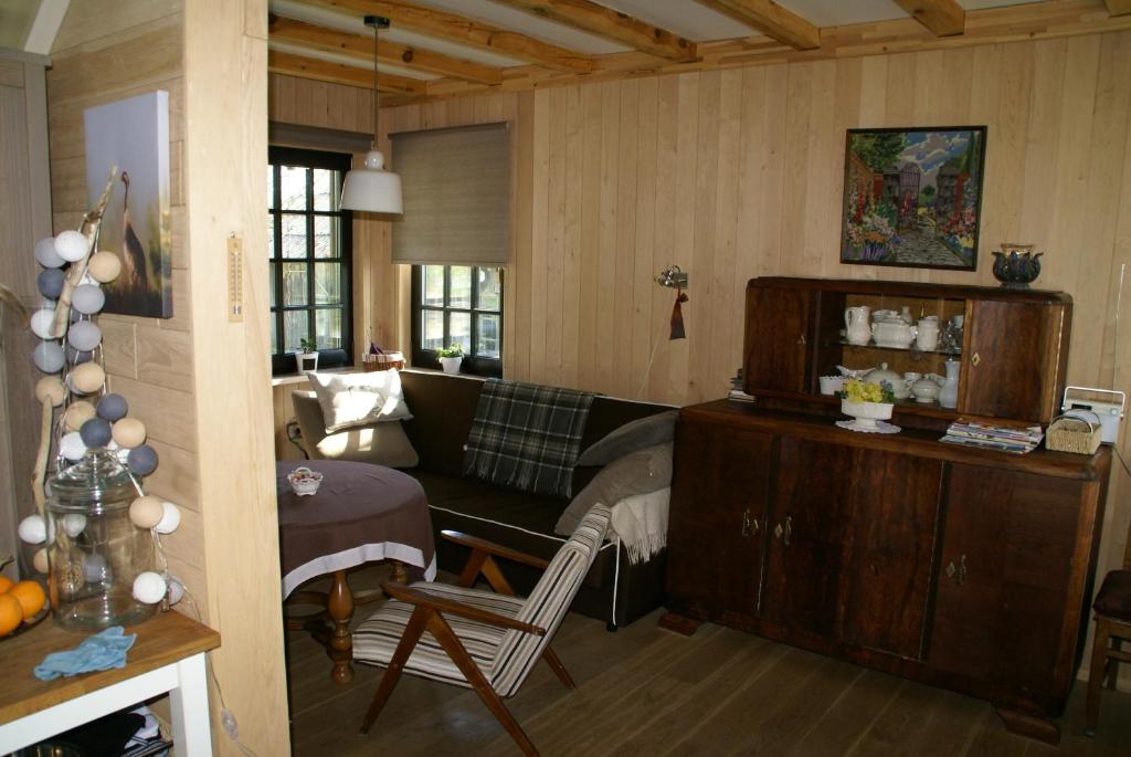 Dzērves room 5