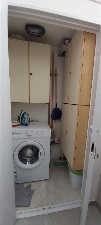 Palacio Avenida room 5