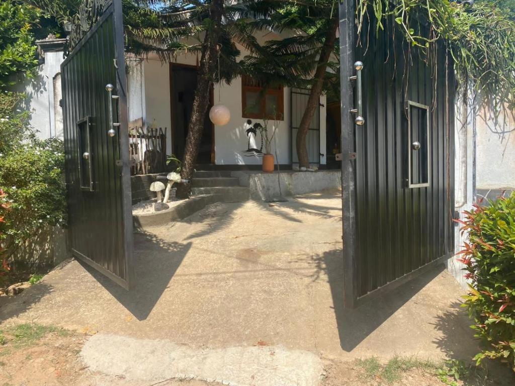 Ekamuthu Homestay room 1