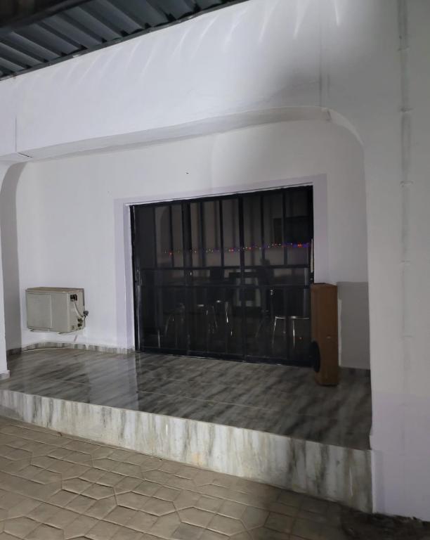 Eko Akete Hotel room 1