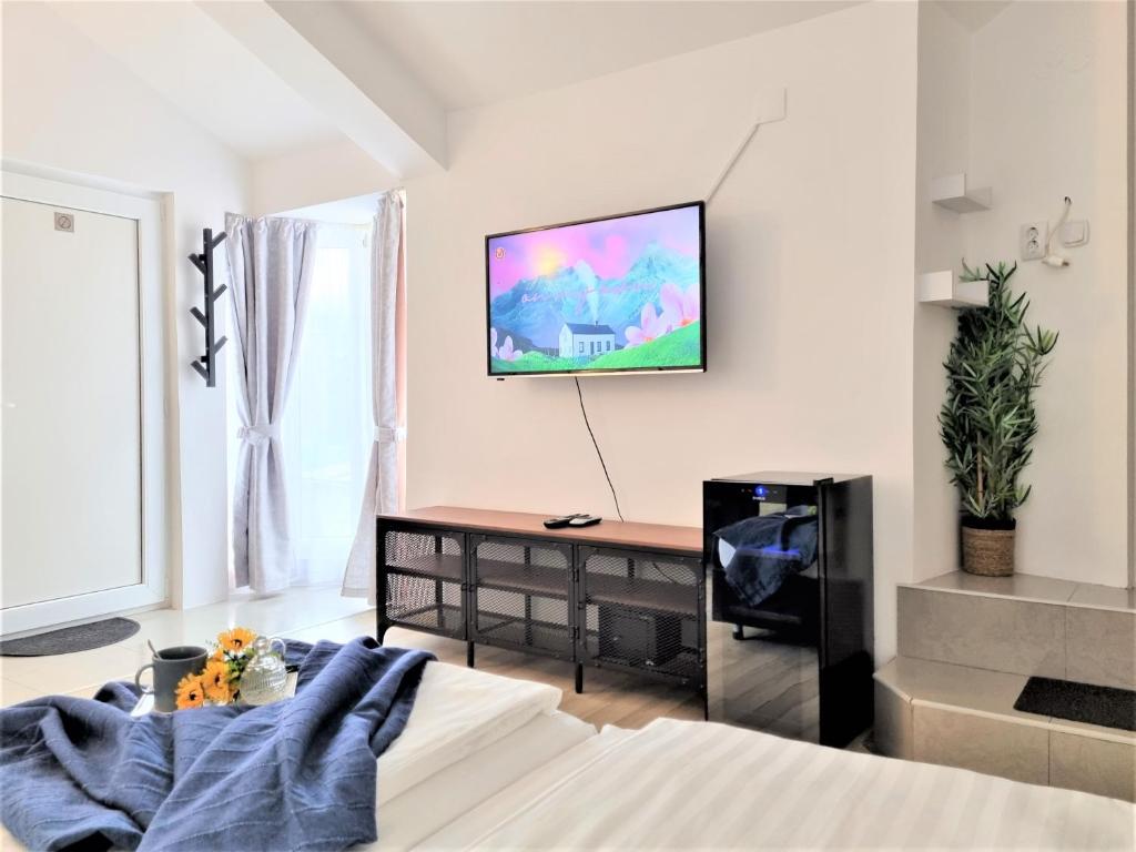 Eladi room 4