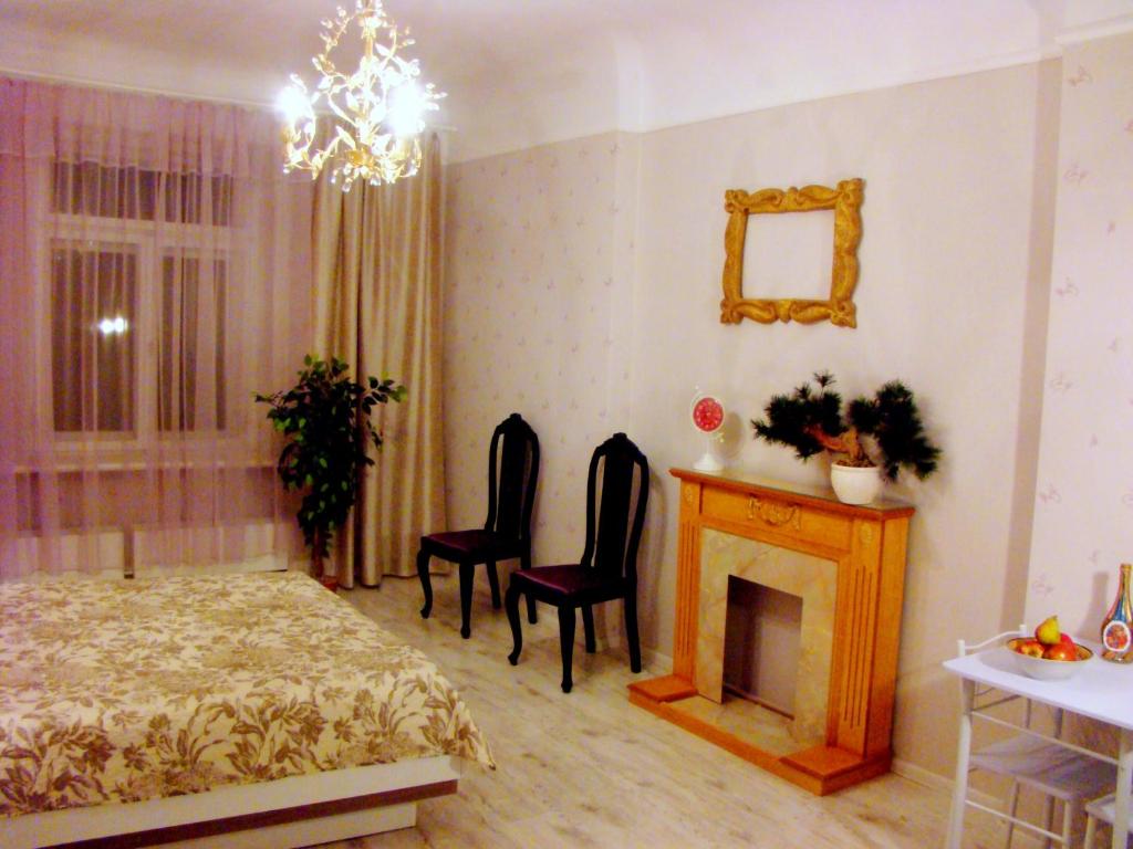 Elegance Apartments room 1
