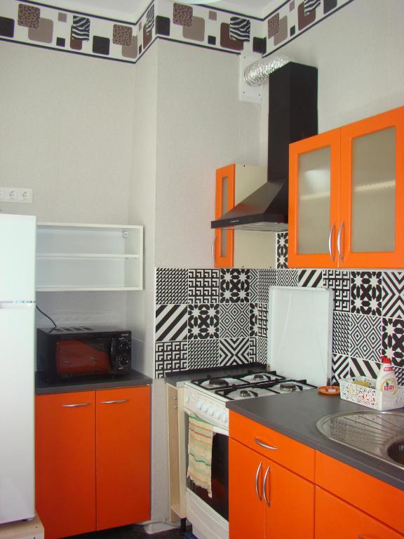 Elegance Apartments room 6