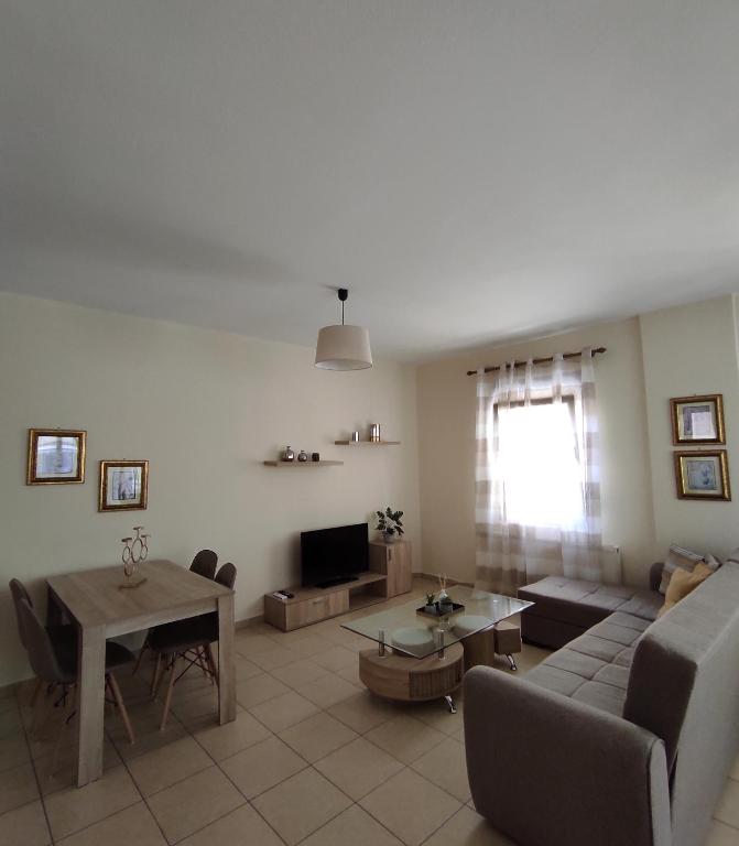 Elena House room 3