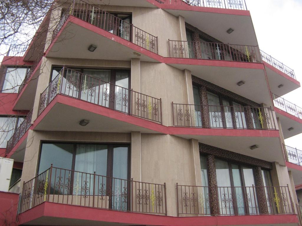 Ellinis Hotel room 3