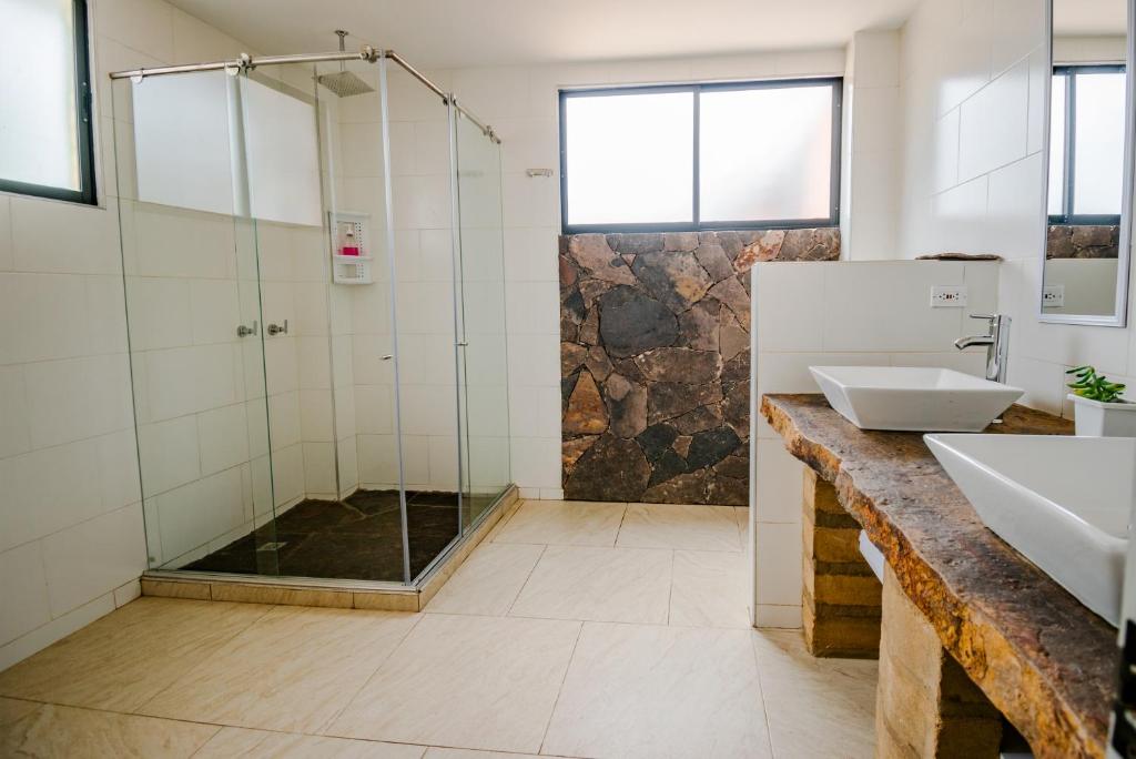 El Roble Hotel Boutique room 2