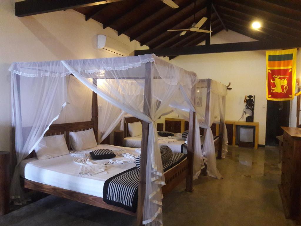 Emanuel Villa Kabalana room 6
