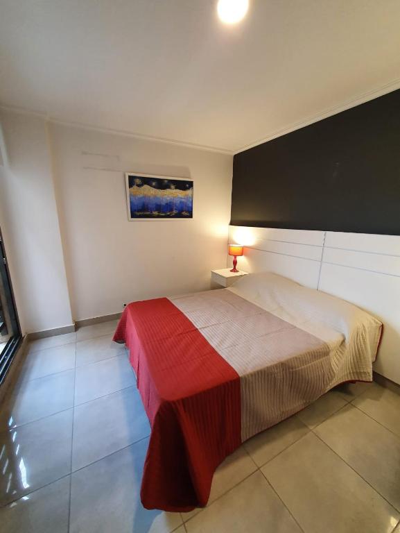 Etoile III room 1