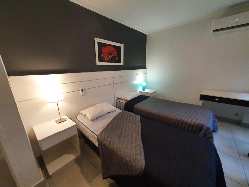 Etoile III room 2