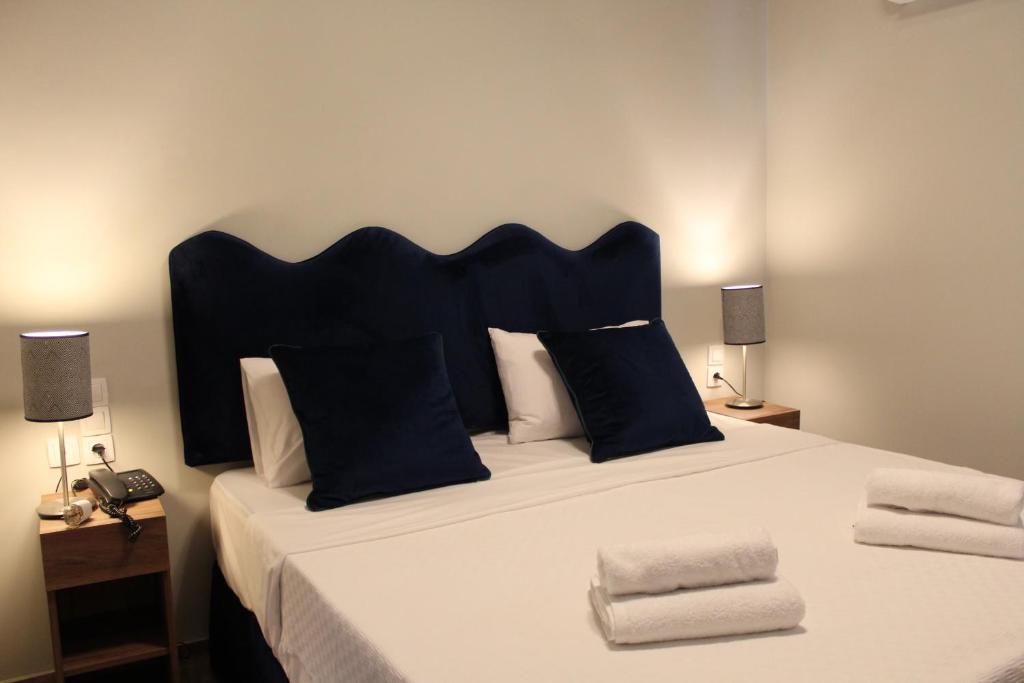 FALIREON HOTEL room 2