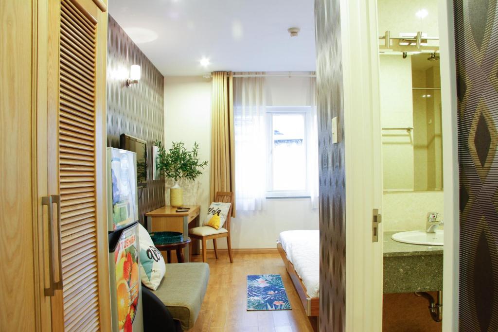 Filippo Saigon room 2