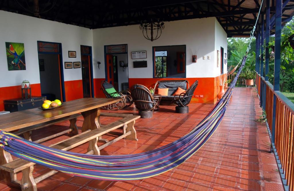 Finca La Camelia room 2