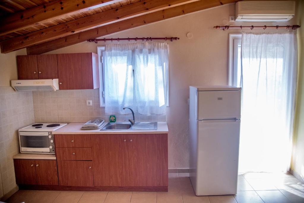 Flevas' Mill Apartments room 2