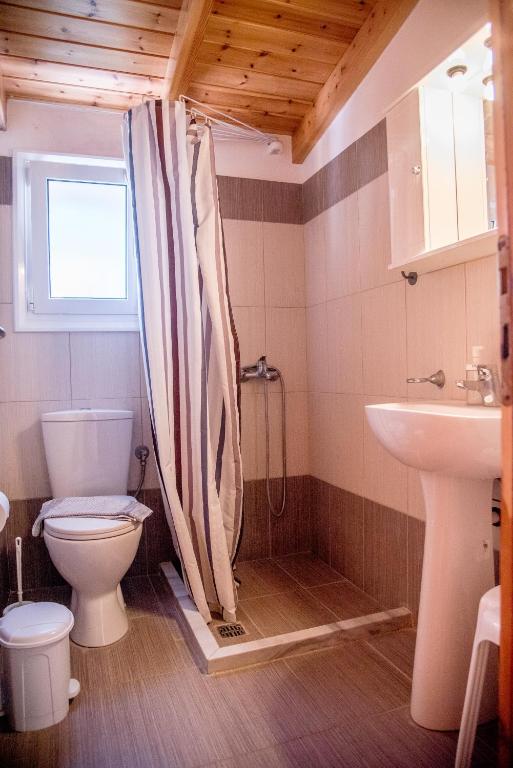 Flevas' Mill Apartments room 6