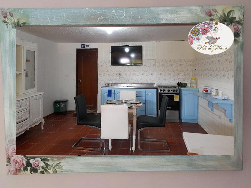 Flor de Maria room 6