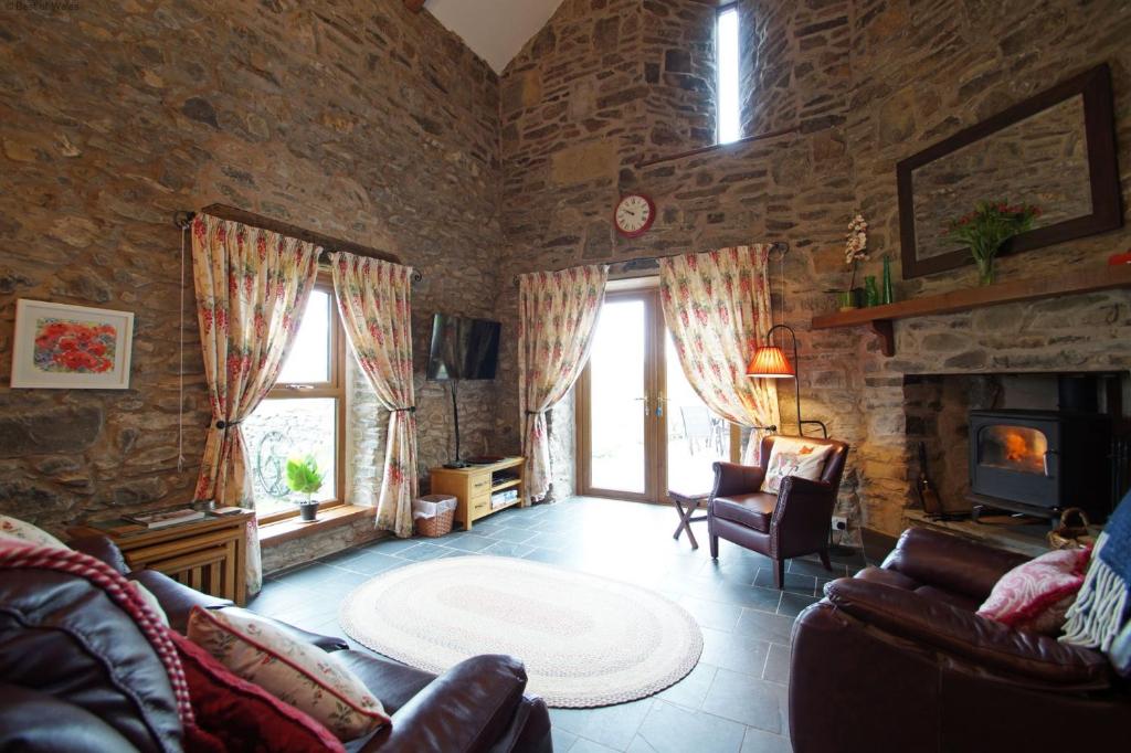 Foel Fach room 3