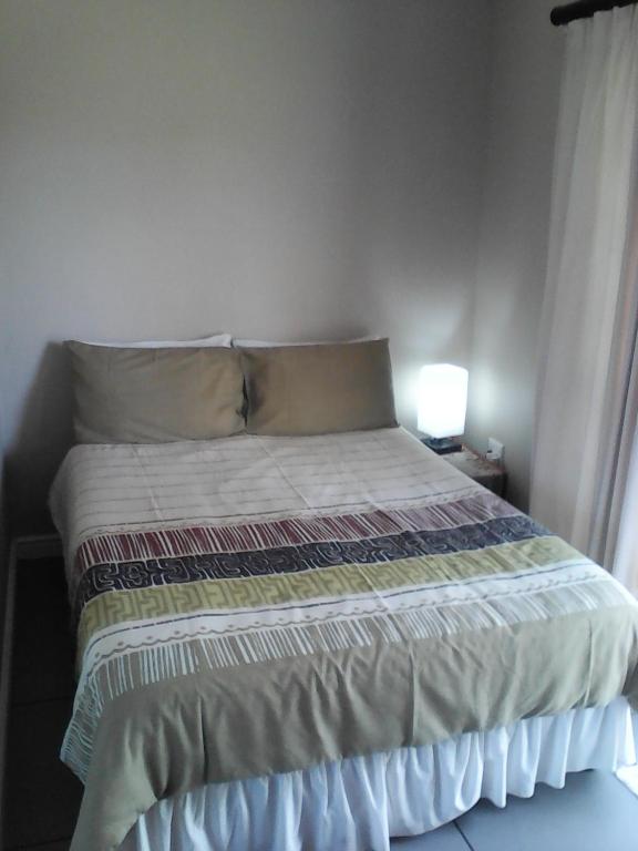 Forest Cove Cottage room 2