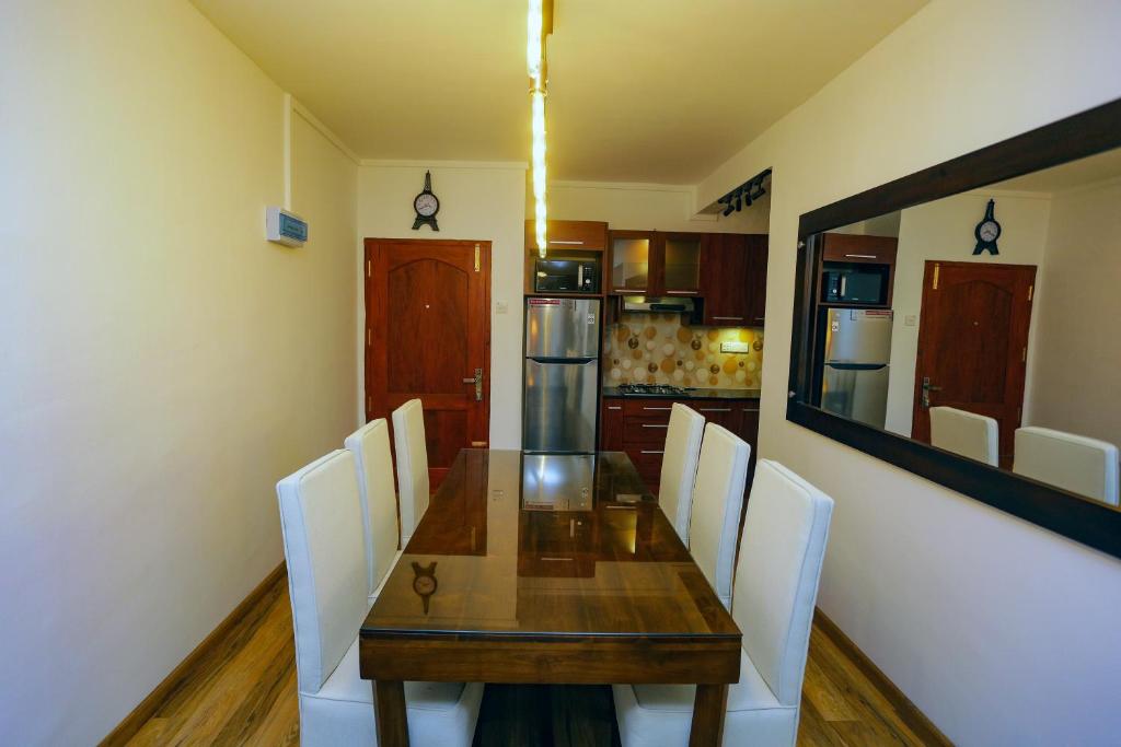 Fortview Apartment room 2