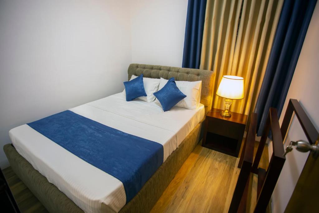 Fortview Apartment room 4