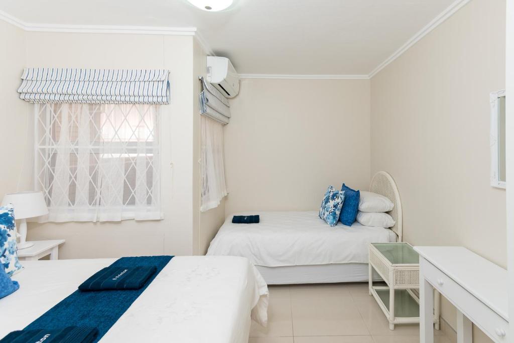 Frinton On Sea 8 room 5
