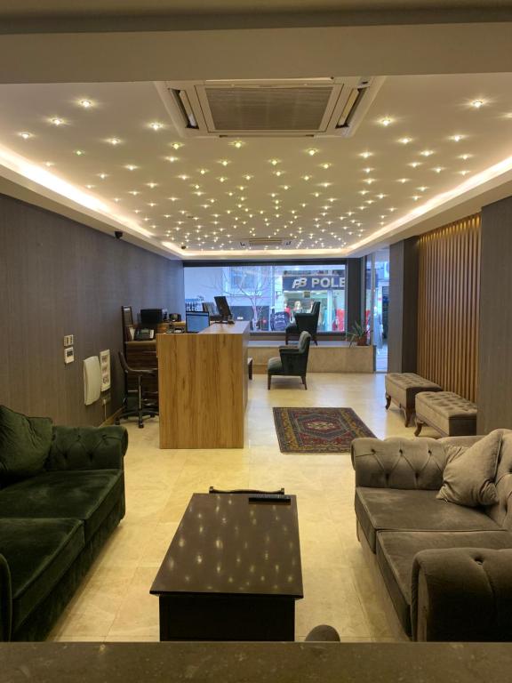 Golden Rain Hotel room 3