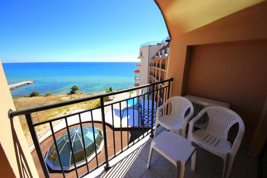 Menada Apartments in Grand Hotel Sveti Vlas room 3