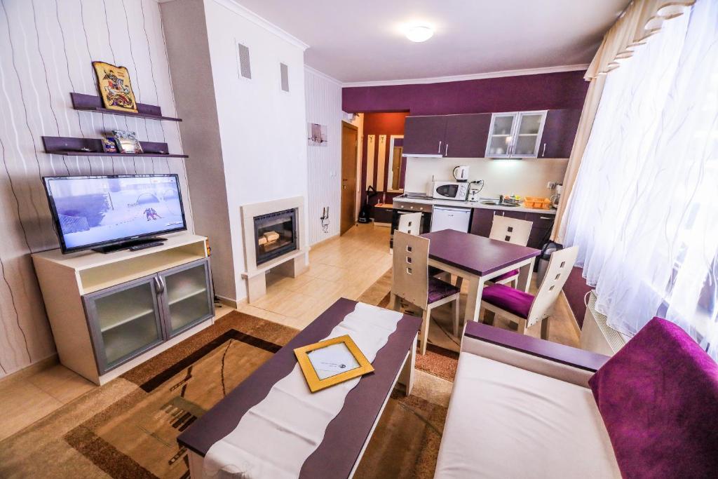 Grand Monastery Violet Apartment With One Bedroom And A Terrace room 5