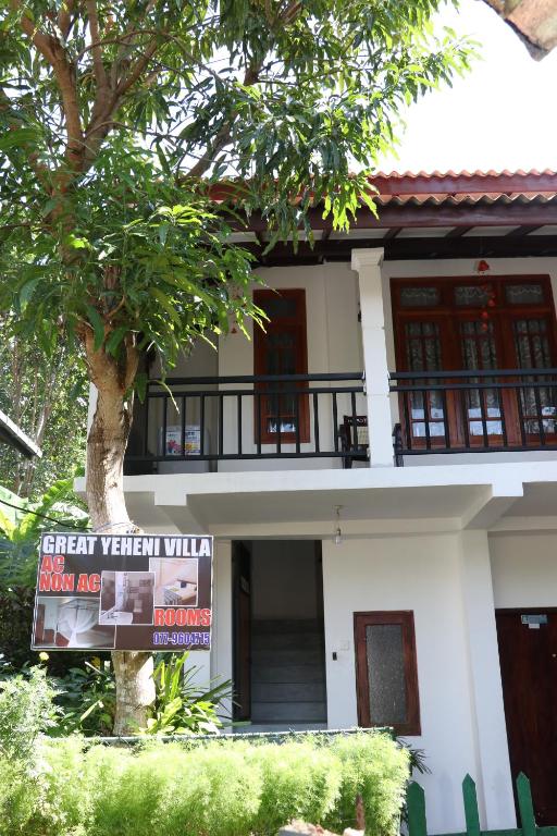 Great Yeheni Villa room 5