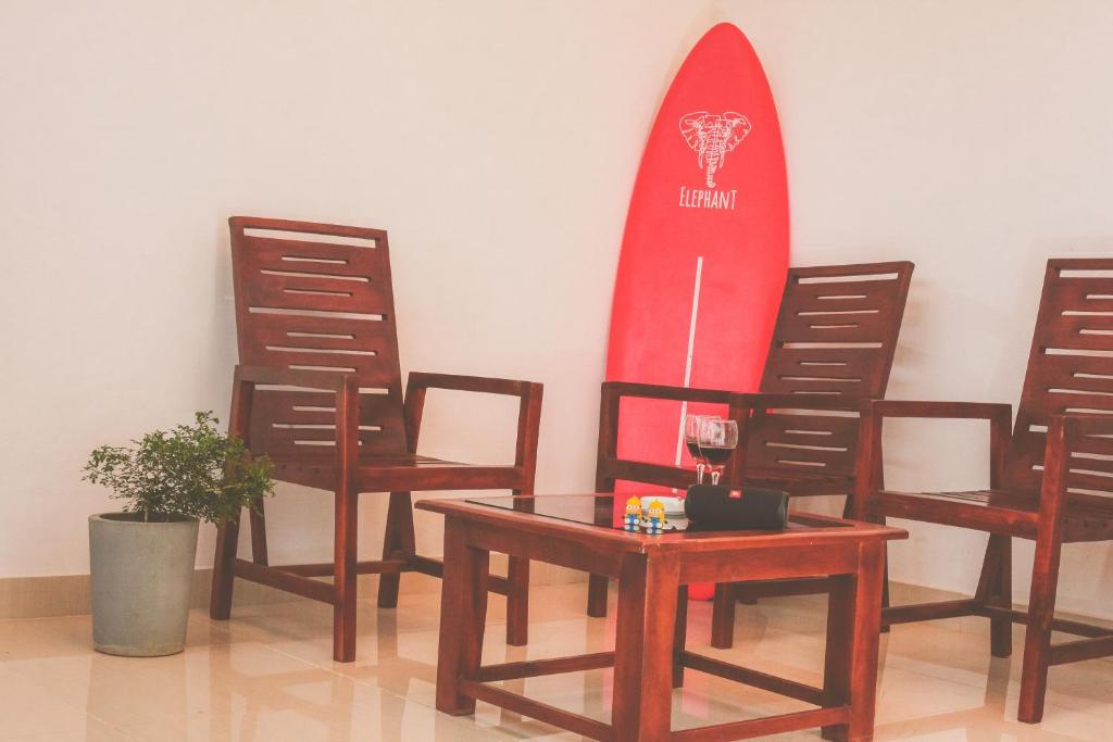 Grizzly House room 5