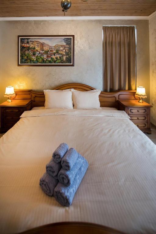 Guest apartment & studio PEYCHIN room 1