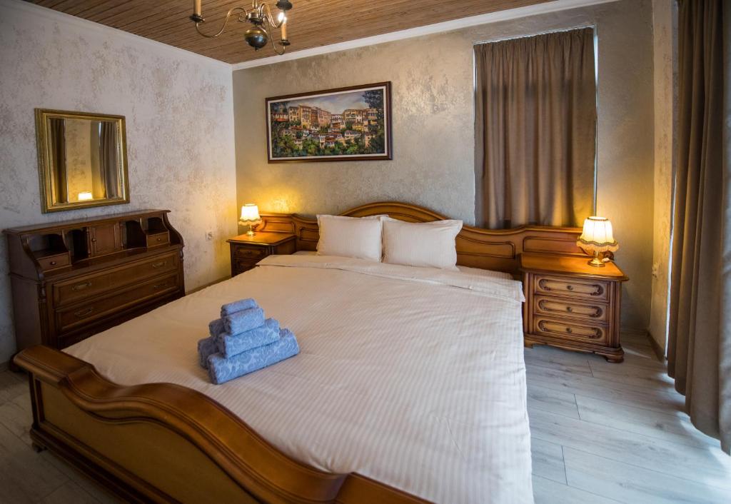 Guest apartment & studio PEYCHIN room 2