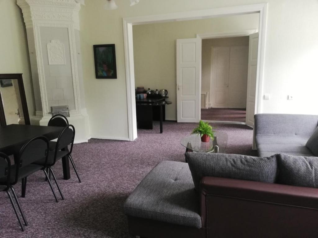 Guest House Figaro room 6