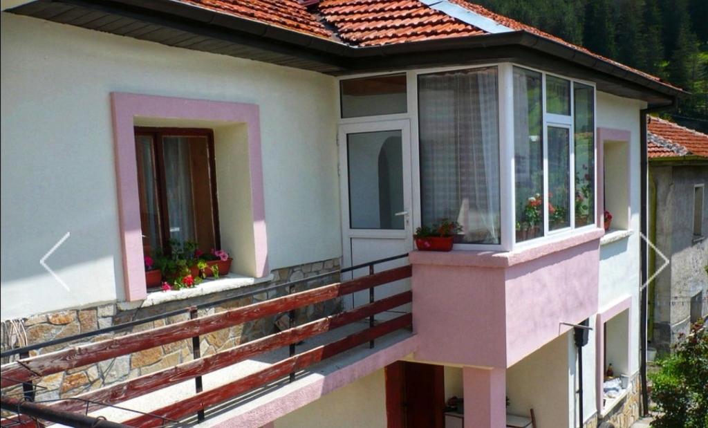 Къща за гости Иглика room 1