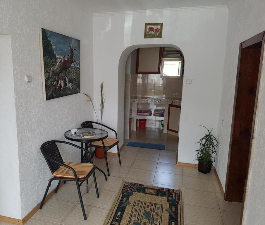 Къща за гости Иглика room 2