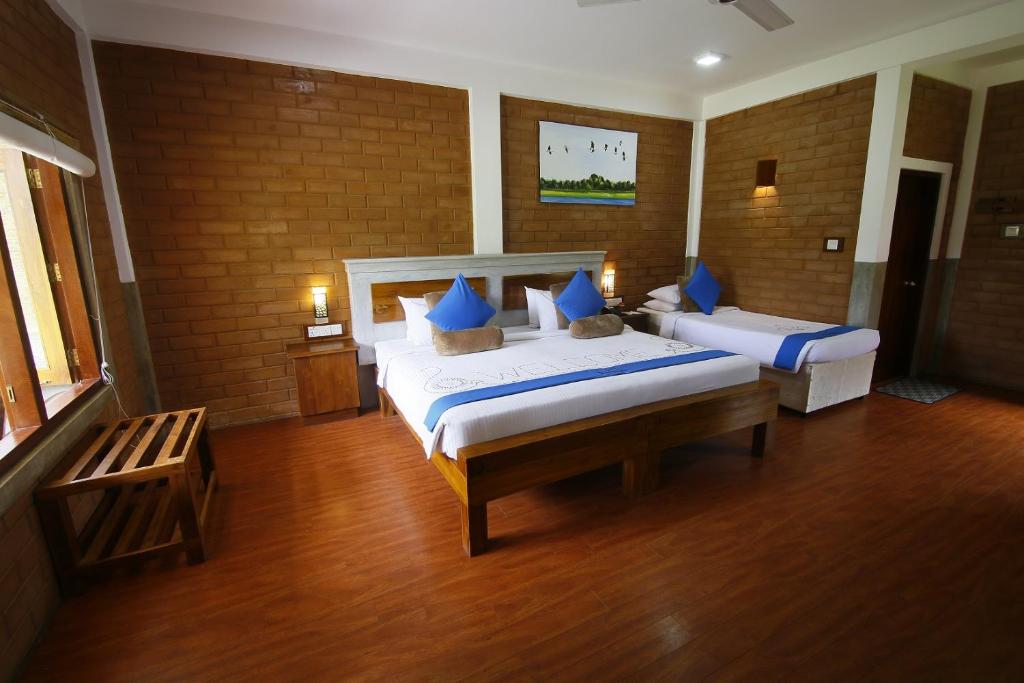 Habarana Lake Resort room 2