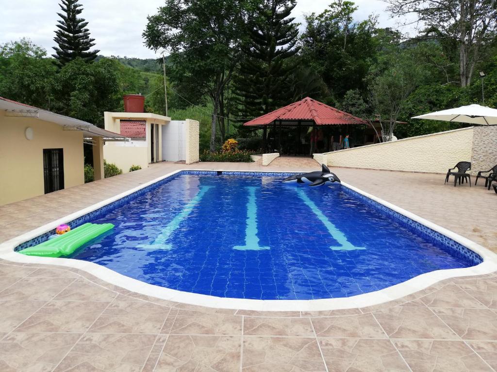 Hacienda el Paraiso Villeta room 2