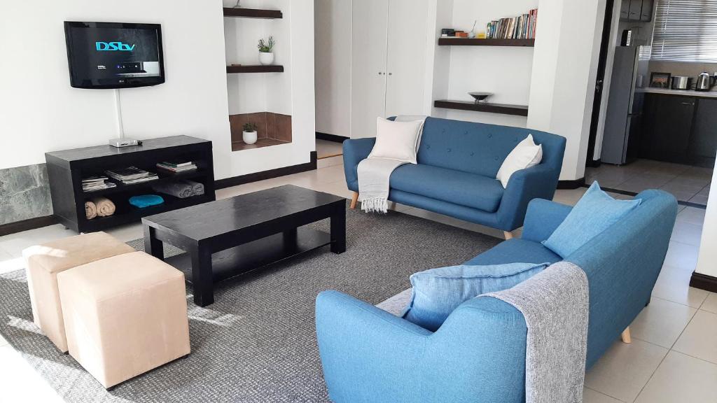Hadingham Russell Holiday House room 2