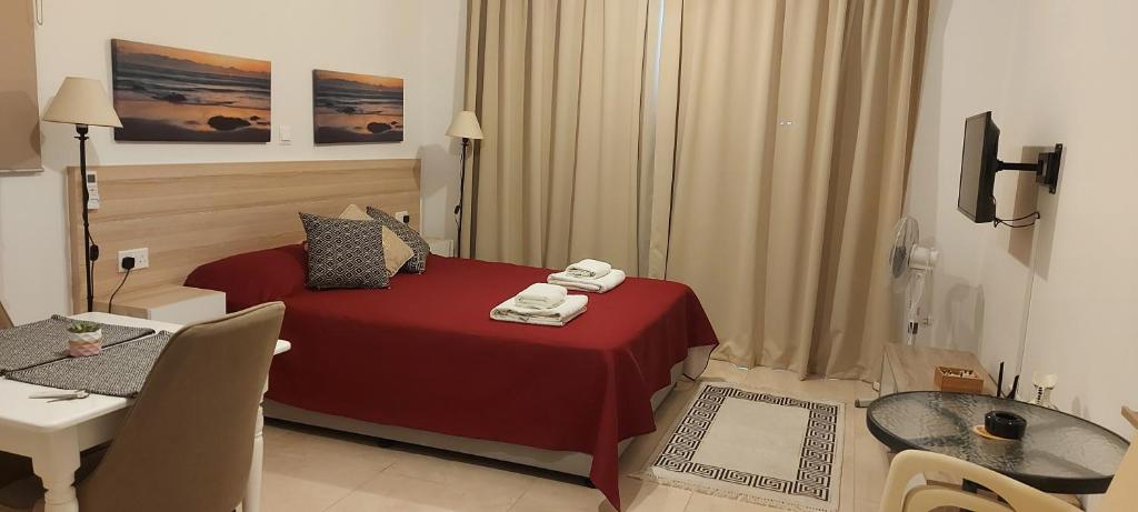 Harmony Seaview Apartments room 2