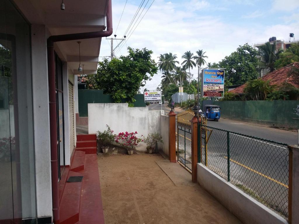 Heaven Star Rest room 5
