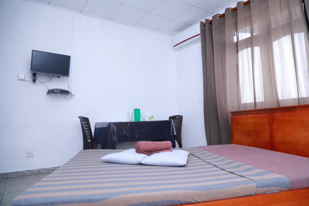 Hill Street Villa room 6
